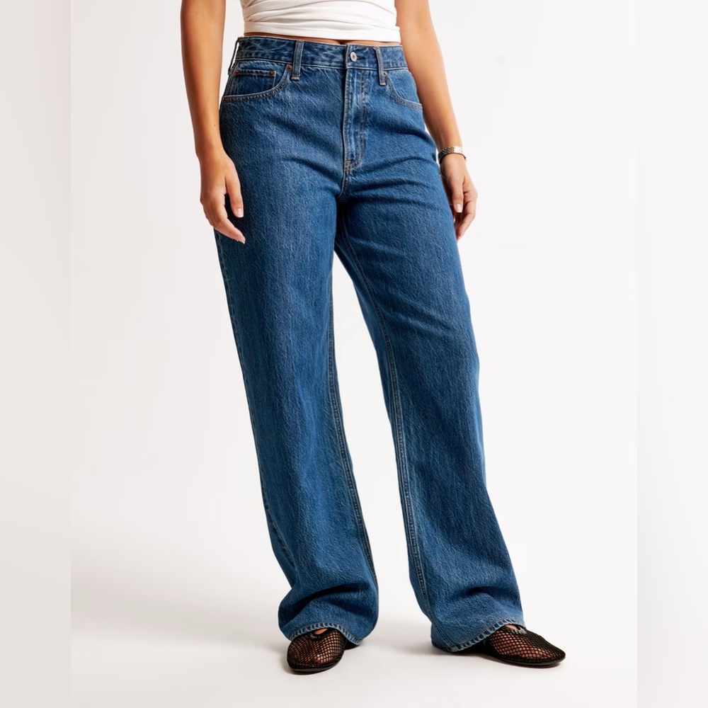 Abercrombie Curve Love High Rise Loose Jeans